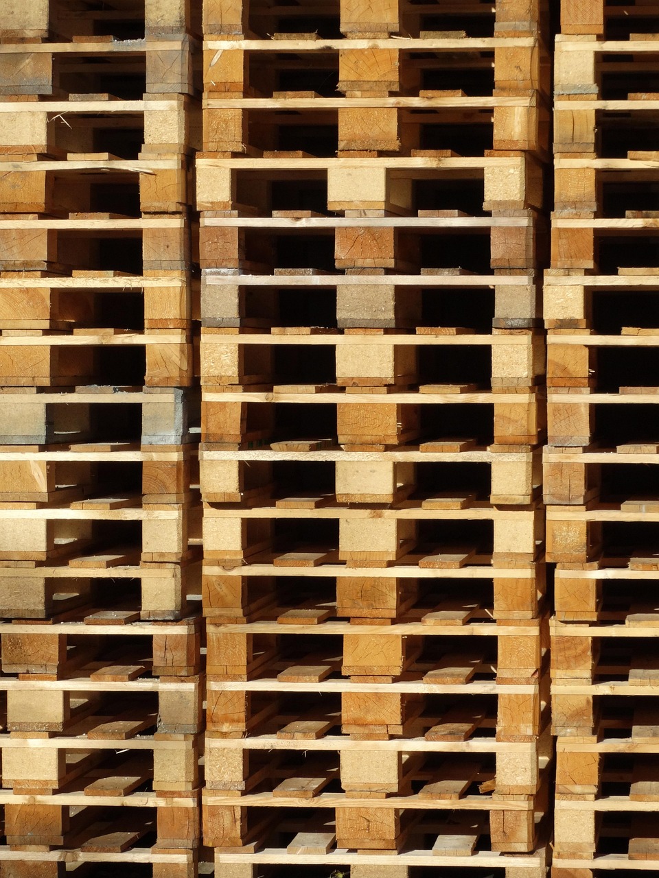 pallet stacks distribution center