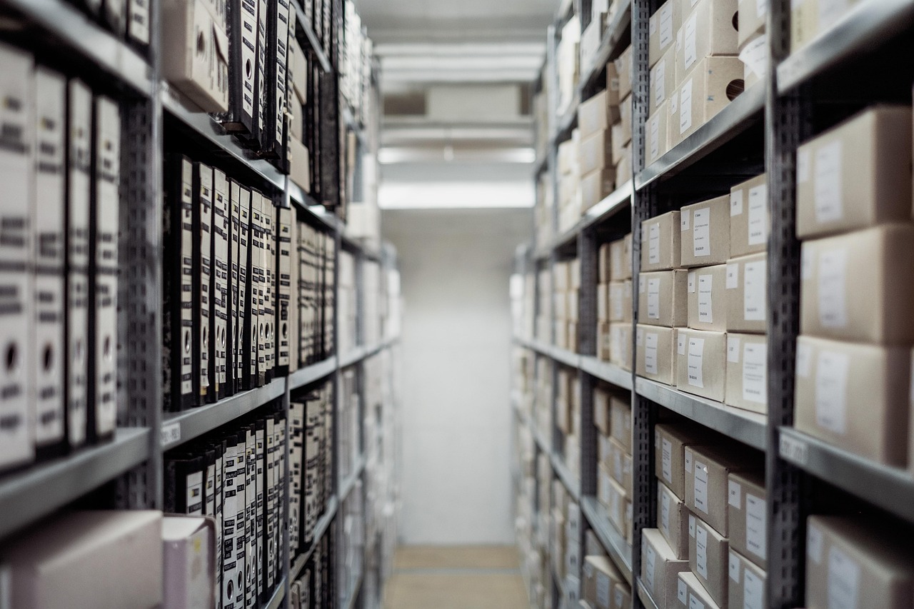 clean warehouse aisle space